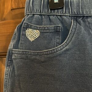 Dream Jeannes by Quacker Factory L vintage wash blue A568858 back pocket heart